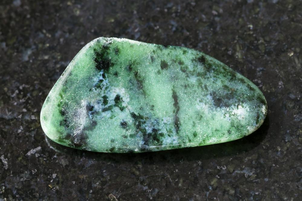 Zoisite Meaning and Spiritual Properties